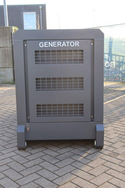 Ricardo GF2-W50 - Elektroģenerators: foto 4 Ricardo GF2-W50 - Elektroģenerators: foto 4
