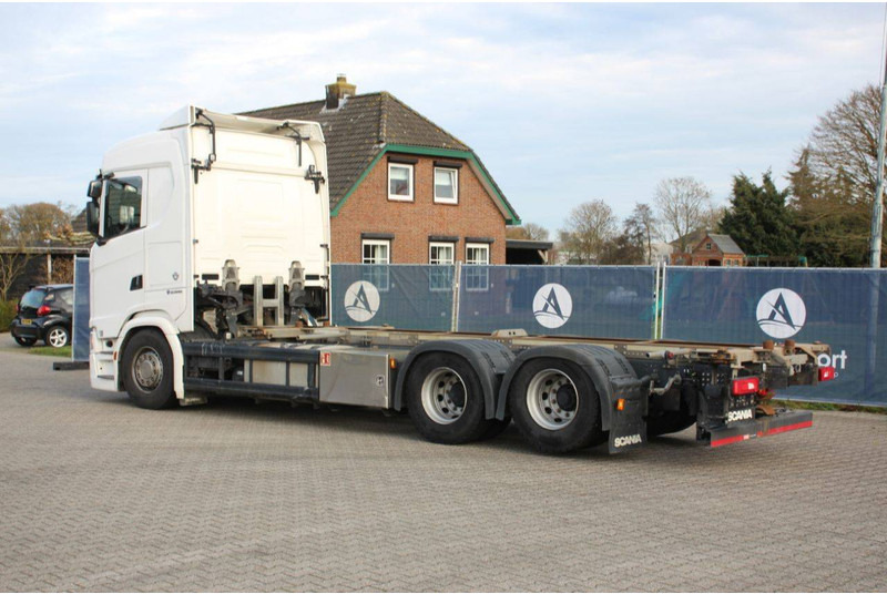 Scania S590VB 6x2NB - Šasija kravas automašīna: foto 3 Scania S590VB 6x2NB - Šasija kravas automašīna: foto 3