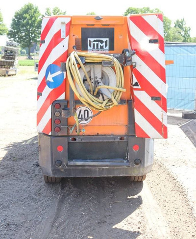 Schmidt MFH 2500 Typ:11 - Ielu tīrīšanas mašīna: foto 4 Schmidt MFH 2500 Typ:11 - Ielu tīrīšanas mašīna: foto 4