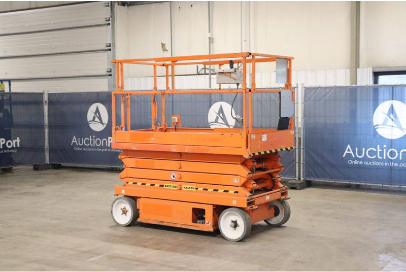 Skyjack SJ III-4626 - Šķērveida pacēlājs: foto 4 Skyjack SJ III-4626 - Šķērveida pacēlājs: foto 4