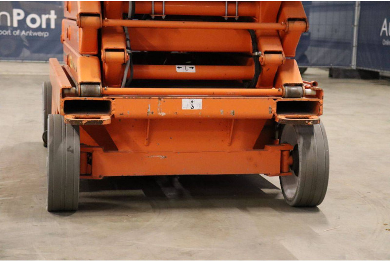 Šķērveida pacēlājs Skyjack SJ III-4626: foto 18