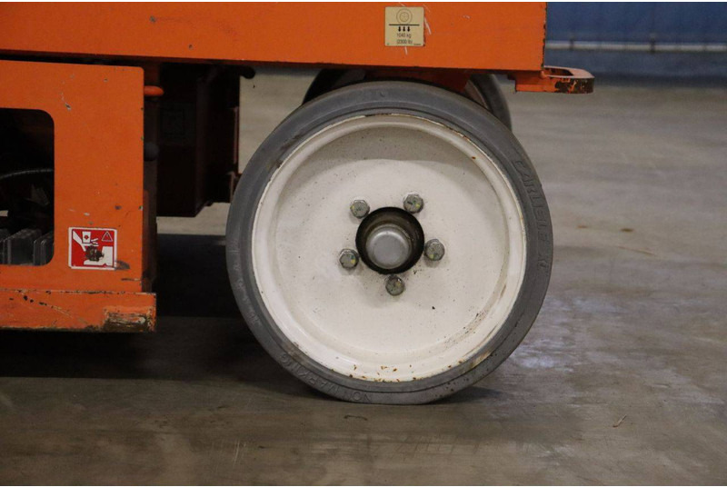 Šķērveida pacēlājs Skyjack SJ III-4626: foto 16