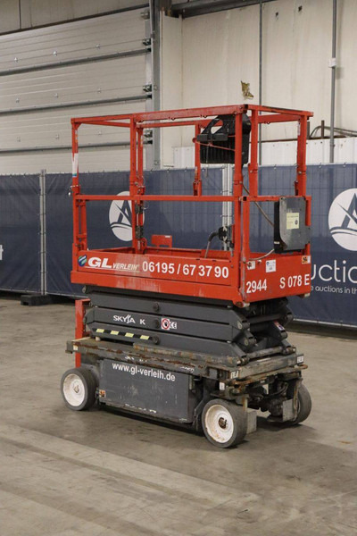 Skyjack SJ3219 - Šķērveida pacēlājs: foto 4 Skyjack SJ3219 - Šķērveida pacēlājs: foto 4