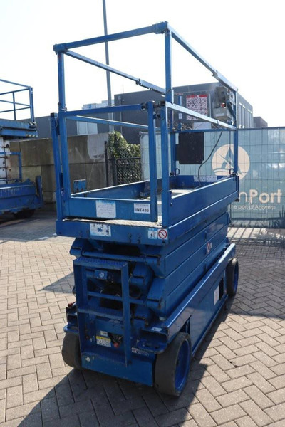 Skyjack SJIII 3226 - Šķērveida pacēlājs: foto 5 Skyjack SJIII 3226 - Šķērveida pacēlājs: foto 5