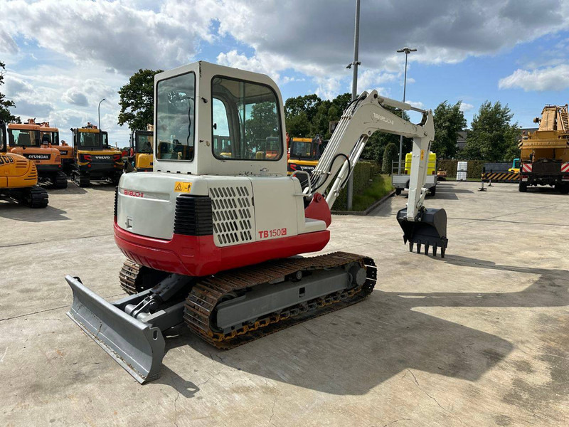 Takeuchi TB150C - Kāpurķēžu ekskavators: foto 4 Takeuchi TB150C - Kāpurķēžu ekskavators: foto 4