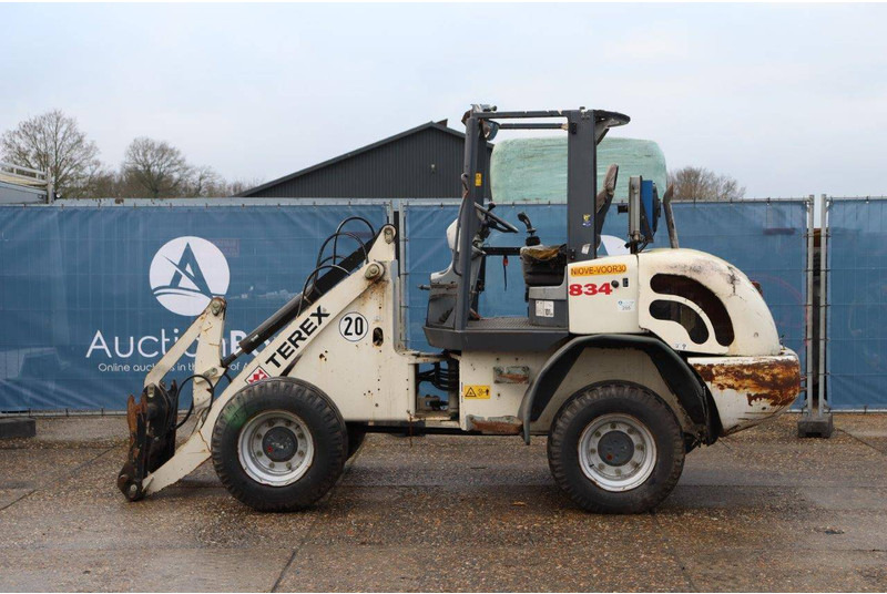 Terex 834 - Riteņu iekrāvējs: foto 2 Terex 834 - Riteņu iekrāvējs: foto 2