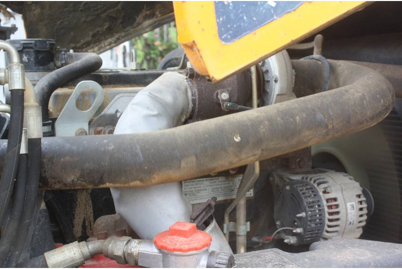 Bezceļu pašizgāzējs Thwaites MACH765: foto 8 Bezceļu pašizgāzējs Thwaites MACH765: foto 8