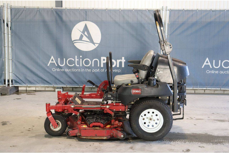 Toro Z Master Professional 7000 series - Zāles pļāvējs: foto 2 Toro Z Master Professional 7000 series - Zāles pļāvējs: foto 2