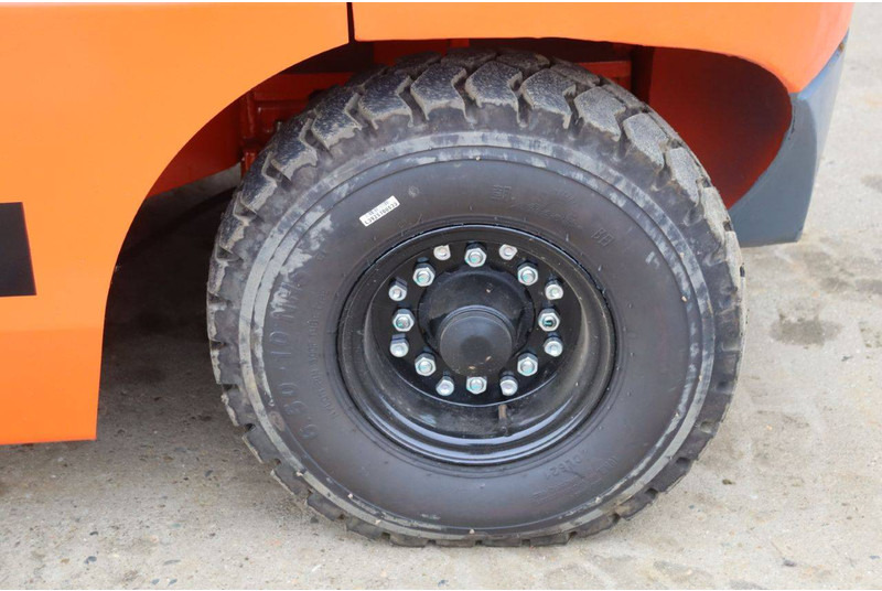 Jaunā Dīzeļiekrāvējs VMAX CPCD40: foto 17