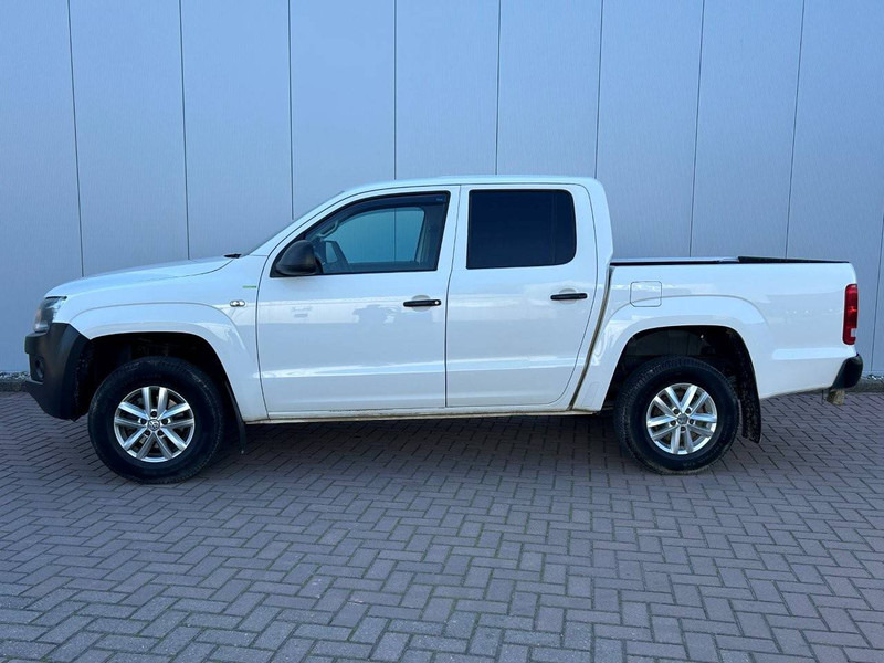 Volkswagen Amarok - Vieglā automašīna: foto 2 Volkswagen Amarok - Vieglā automašīna: foto 2