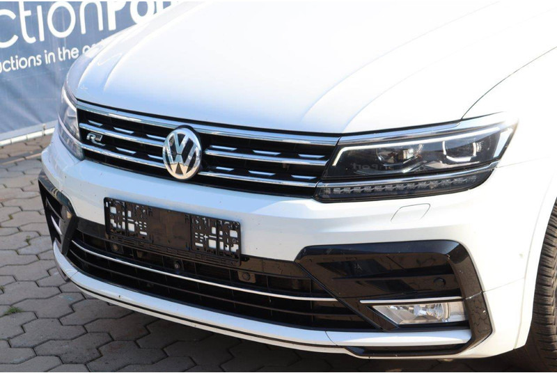 Vieglā automašīna Volkswagen Tiguan R line: foto 11