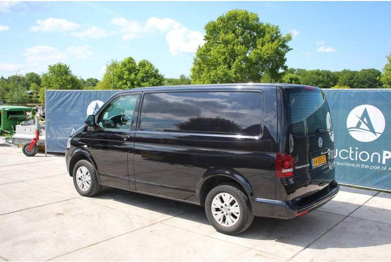 Volkswagen Transporter - Kravas mikroautobuss: foto 3 Volkswagen Transporter - Kravas mikroautobuss: foto 3