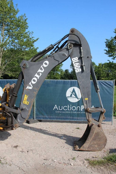 Ekskavators-iekrāvējs Volvo BL60B: foto 16 Ekskavators-iekrāvējs Volvo BL60B: foto 16