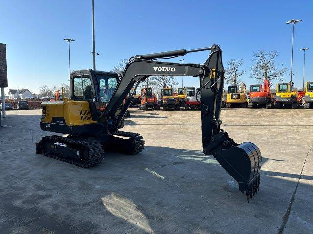 Volvo EC55D - Kāpurķēžu ekskavators: foto 3 Volvo EC55D - Kāpurķēžu ekskavators: foto 3