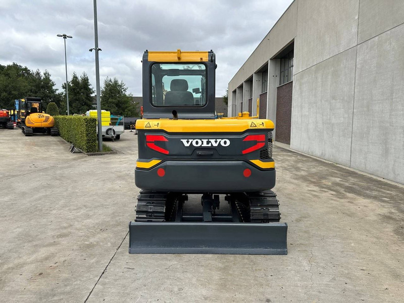 Volvo EC55D - Kāpurķēžu ekskavators: foto 5 Volvo EC55D - Kāpurķēžu ekskavators: foto 5
