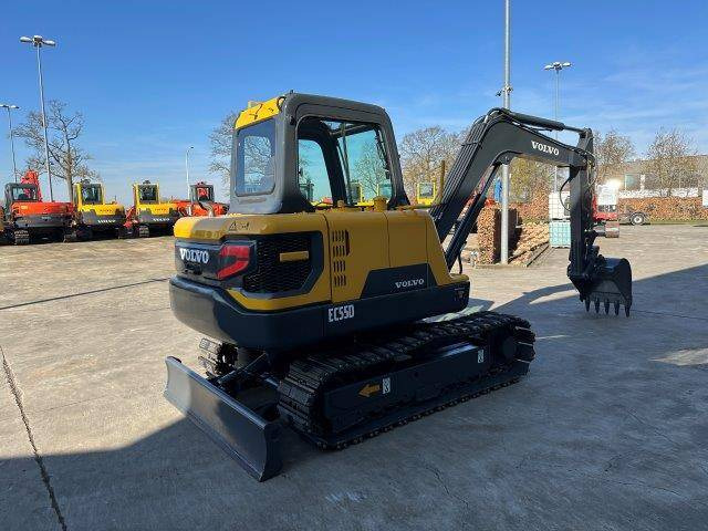 Volvo EC55D - Kāpurķēžu ekskavators: foto 4 Volvo EC55D - Kāpurķēžu ekskavators: foto 4