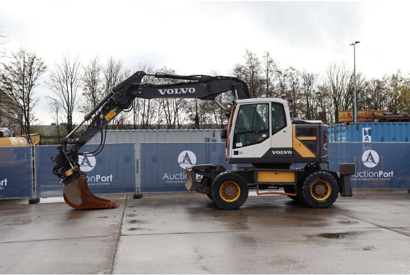 Volvo EWR150E - Riteņu ekskavators: foto 1 Volvo EWR150E - Riteņu ekskavators: foto 1