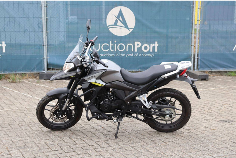 X-Nord 125 - Motocikls: foto 2 X-Nord 125 - Motocikls: foto 2