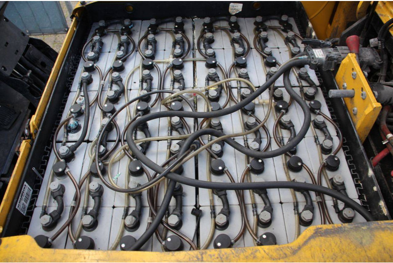 Elektroiekrāvējs Yale ERP35VL E2645: foto 18