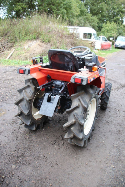 Yanmar F155D - Traktors: foto 5 Yanmar F155D - Traktors: foto 5