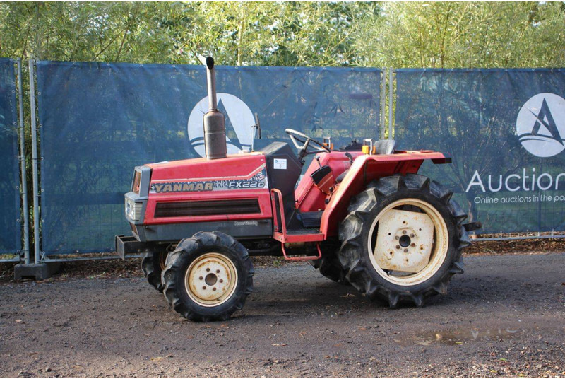Yanmar FX22D - Traktors: foto 1 Yanmar FX22D - Traktors: foto 1