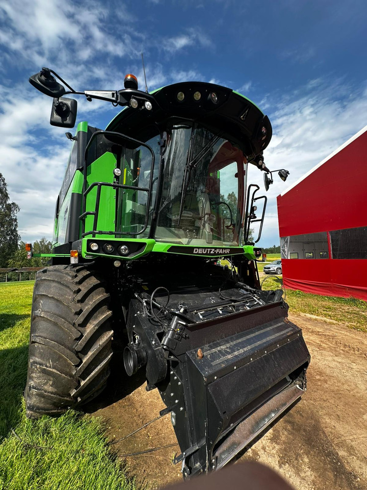 DEUTZ-FAHR C 9306 TS - Labības kombains: foto 2 DEUTZ-FAHR C 9306 TS - Labības kombains: foto 2
