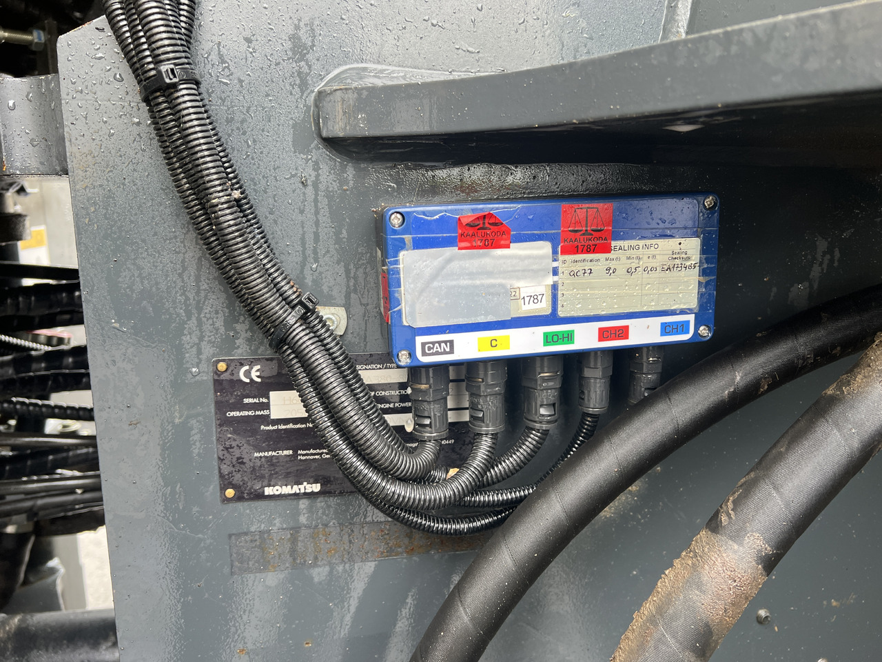 Riteņu iekrāvējs KOMATSU WA 380-8E0: foto 19 Riteņu iekrāvējs KOMATSU WA 380-8E0: foto 19