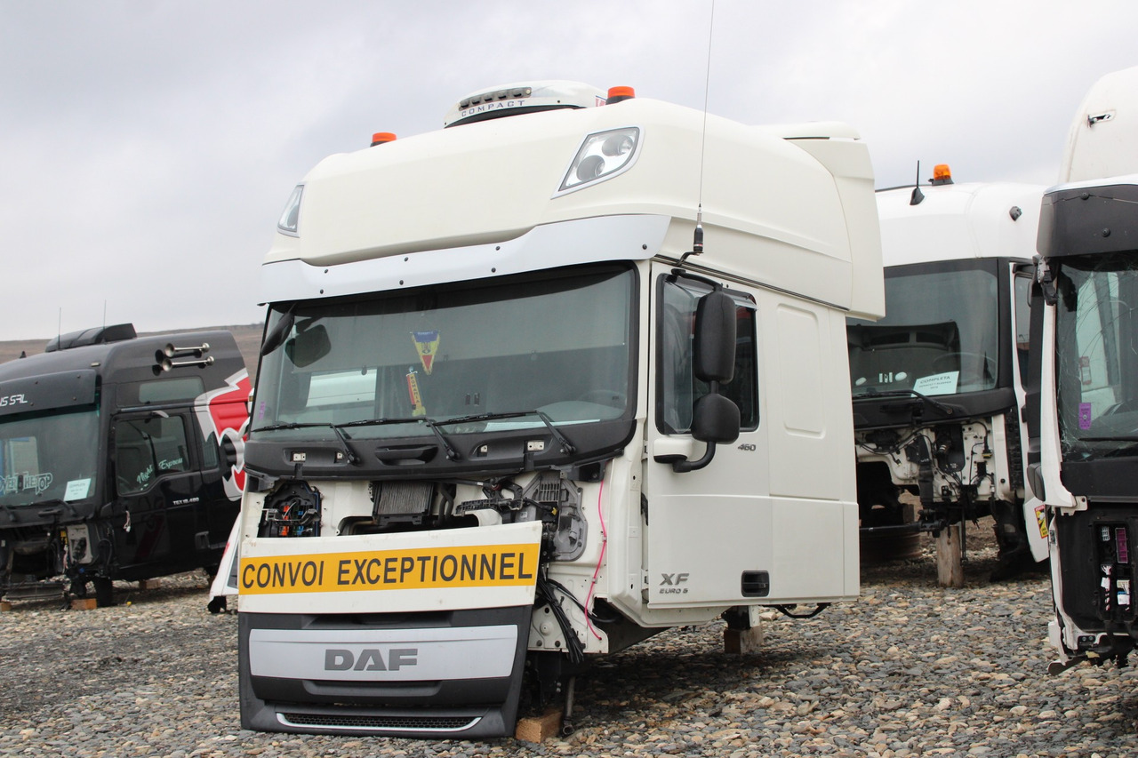 CABINA DAF XF106 SUPER SPACE CAB - Kabīne - Kravas automašīna: foto 2 CABINA DAF XF106 SUPER SPACE CAB - Kabīne - Kravas automašīna: foto 2