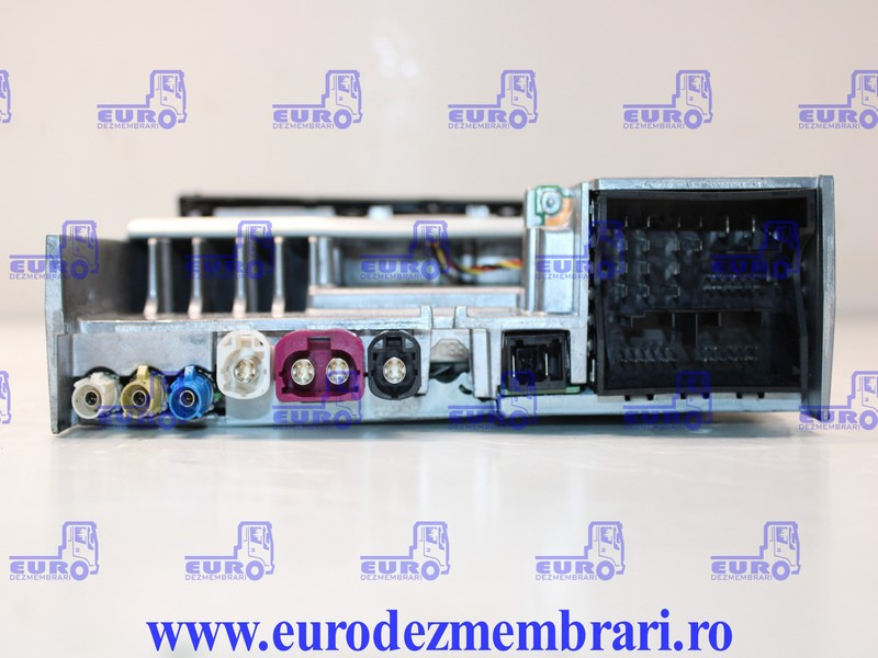 CALCULATOR UNITATE MULTIMEDIA MMTA3 MAN TGX TG3 81.28100.6085 - Elektroniskais vadības bloks (ECU) - Kravas automašīna: foto 2 CALCULATOR UNITATE MULTIMEDIA MMTA3 MAN TGX TG3 81.28100.6085 - Elektroniskais vadības bloks (ECU) - Kravas automašīna: foto 2