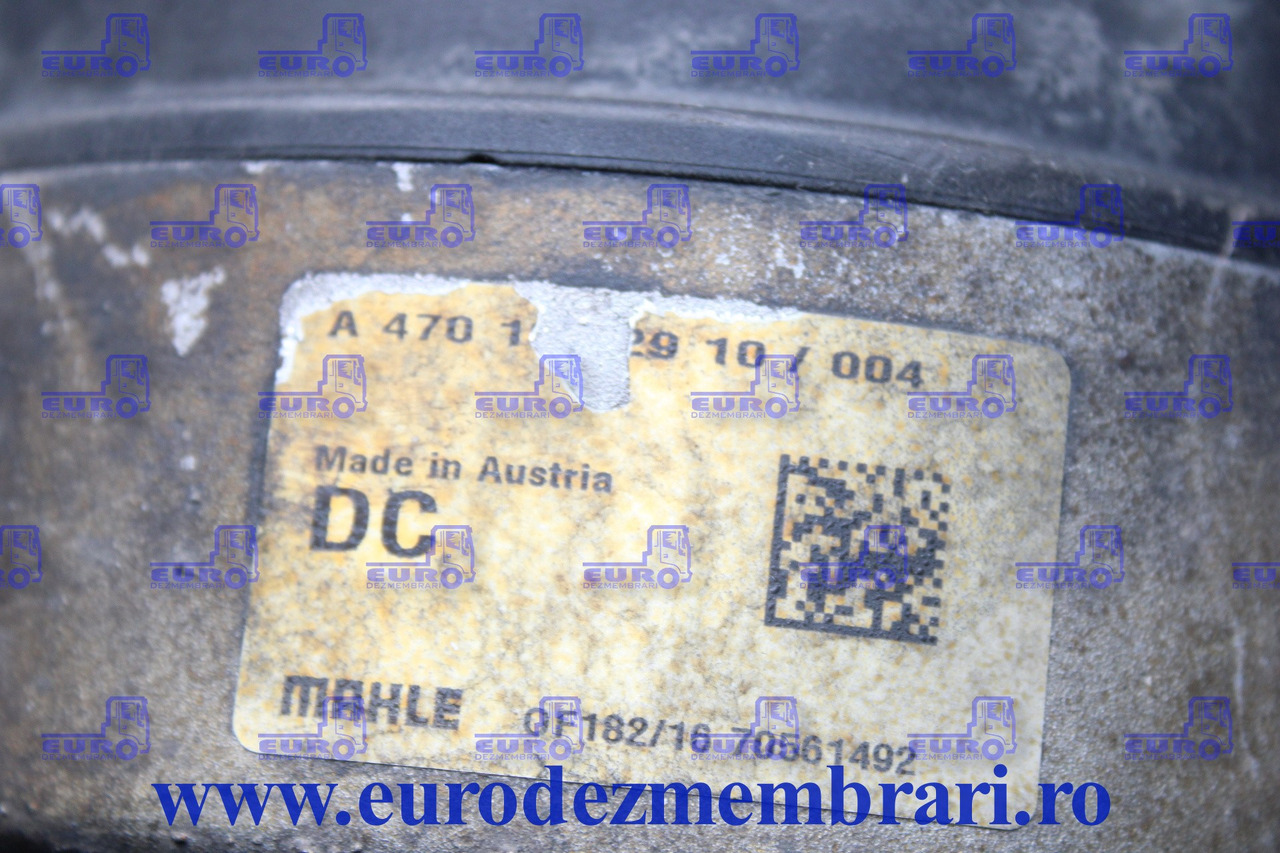 CARCASA FILTRU ULEI + POMPA APA MERCEDES ACTROS OM470LA A4701802910 - Eļļas filtrs - Kravas automašīna: foto 3 CARCASA FILTRU ULEI + POMPA APA MERCEDES ACTROS OM470LA A4701802910 - Eļļas filtrs - Kravas automašīna: foto 3