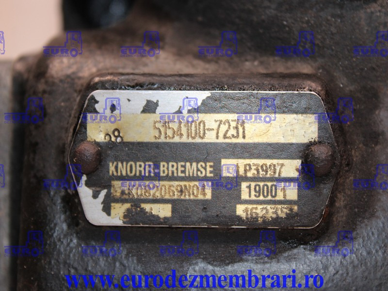 COMPRESOR AER MAN TGX D26 51.54100.7231, 51.54100.7204, 51.54100.7231, 51.54100.7121, 51.54100.7116, 51.54100.7246 - Kompresors - Kravas automašīna: foto 2 COMPRESOR AER MAN TGX D26 51.54100.7231, 51.54100.7204, 51.54100.7231, 51.54100.7121, 51.54100.7116, 51.54100.7246 - Kompresors - Kravas automašīna: foto 2