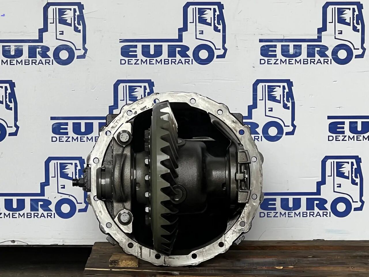 DIFERENTIAL MERCEDES ACTROS MP4 R=2.846 - Diferenciālis - Kravas automašīna: foto 2 DIFERENTIAL MERCEDES ACTROS MP4 R=2.846 - Diferenciālis - Kravas automašīna: foto 2