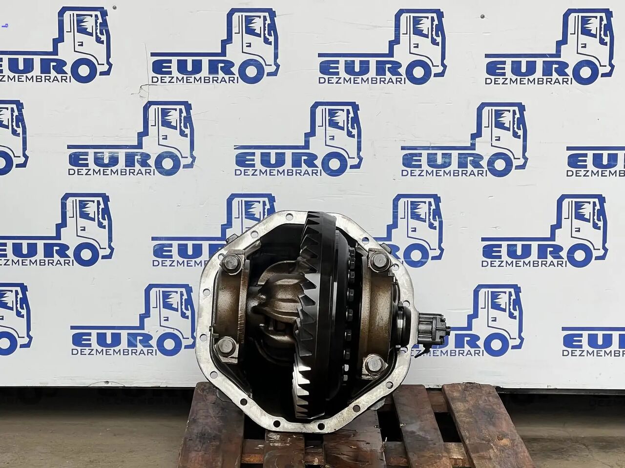 DIFERENTIAL MERCEDES HL8 R=41:8 R=5.125 - Diferenciālis - Kravas automašīna: foto 2 DIFERENTIAL MERCEDES HL8 R=41:8 R=5.125 - Diferenciālis - Kravas automašīna: foto 2