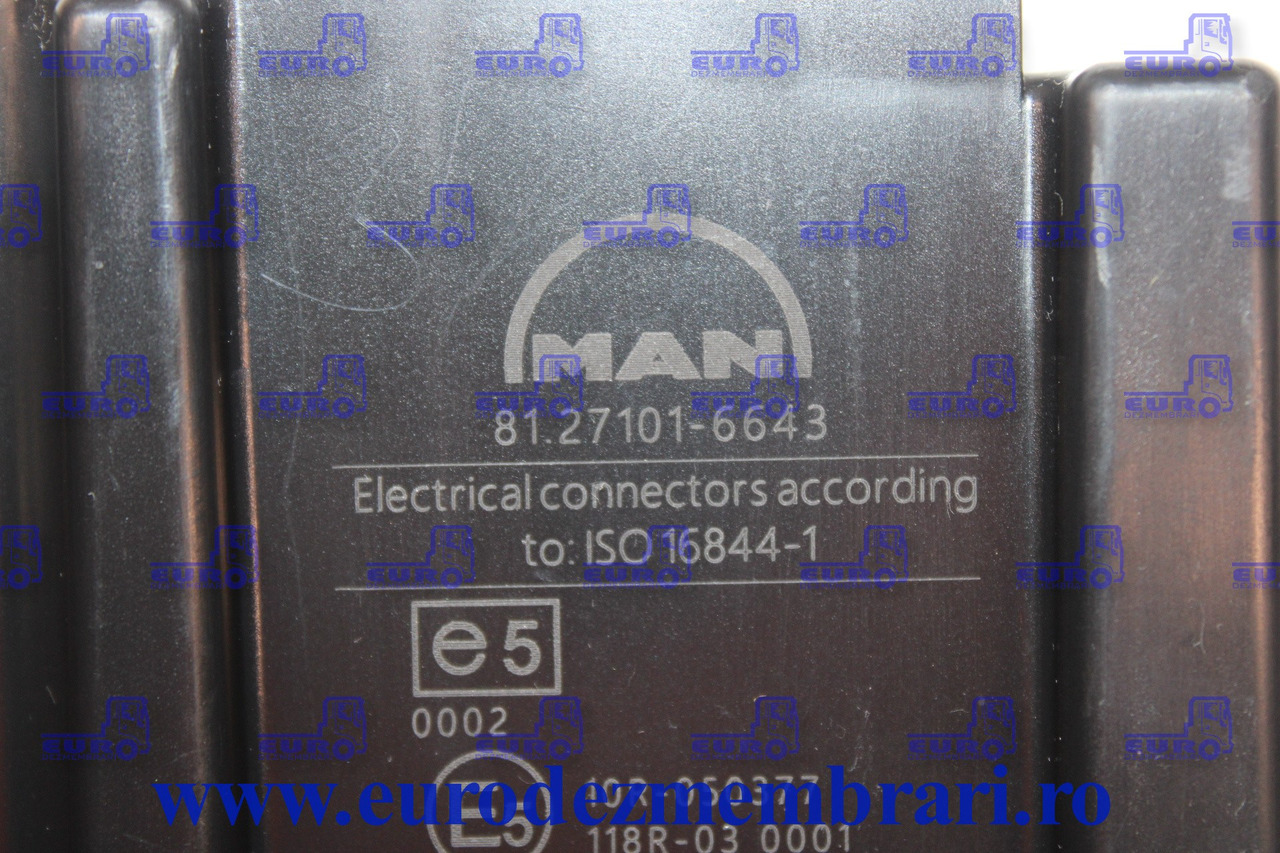 TAHOGRAF MAN TGX TG3 81.27101.6643 81.27101.6599 81.27101.6660 - Elektroniskais vadības bloks (ECU) - Kravas automašīna: foto 2 TAHOGRAF MAN TGX TG3 81.27101.6643 81.27101.6599 81.27101.6660 - Elektroniskais vadības bloks (ECU) - Kravas automašīna: foto 2