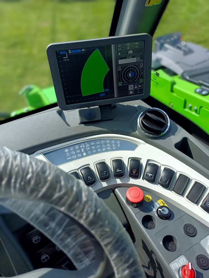 Merlo TF38.10 TT CS 136 - Teleskopiskais iekrāvējs: foto 4 Merlo TF38.10 TT CS 136 - Teleskopiskais iekrāvējs: foto 4