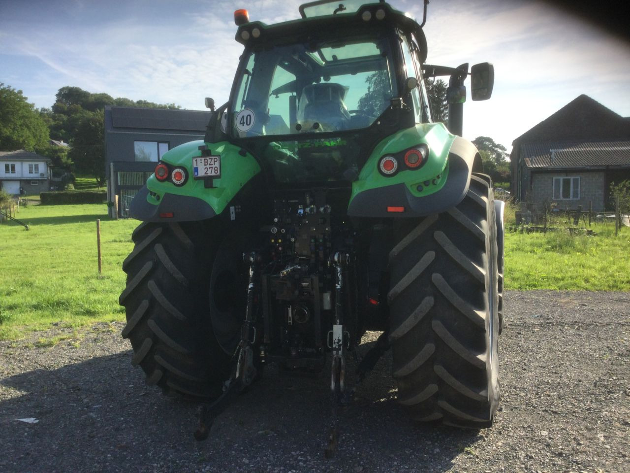Deutz-Fahr AGROTRON 7250 TTV - Traktors: foto 5 Deutz-Fahr AGROTRON 7250 TTV - Traktors: foto 5