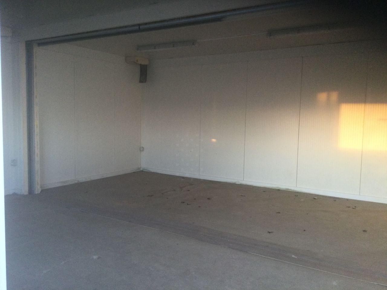 Maināmā virsbūve/ Konteiner Bureau conteneur: foto 12