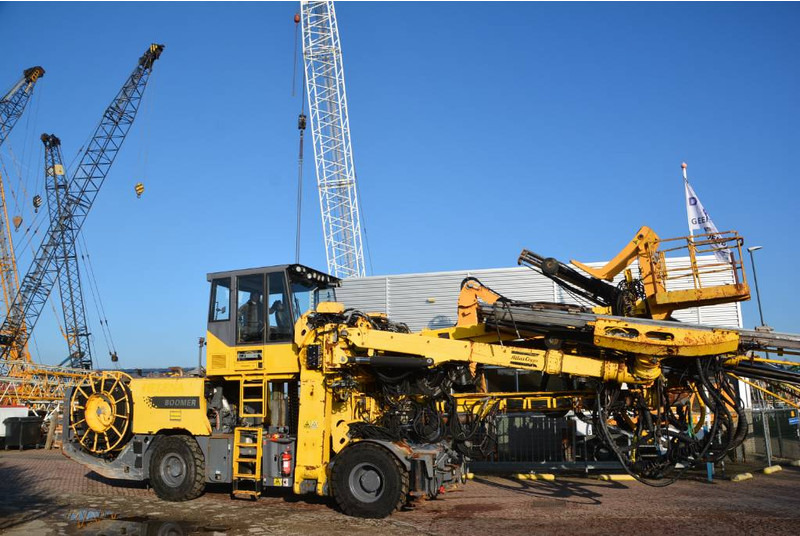 Atlas-Copco Boomer WE3 C30 - Urbšanas mašīna: foto 1 Atlas-Copco Boomer WE3 C30 - Urbšanas mašīna: foto 1