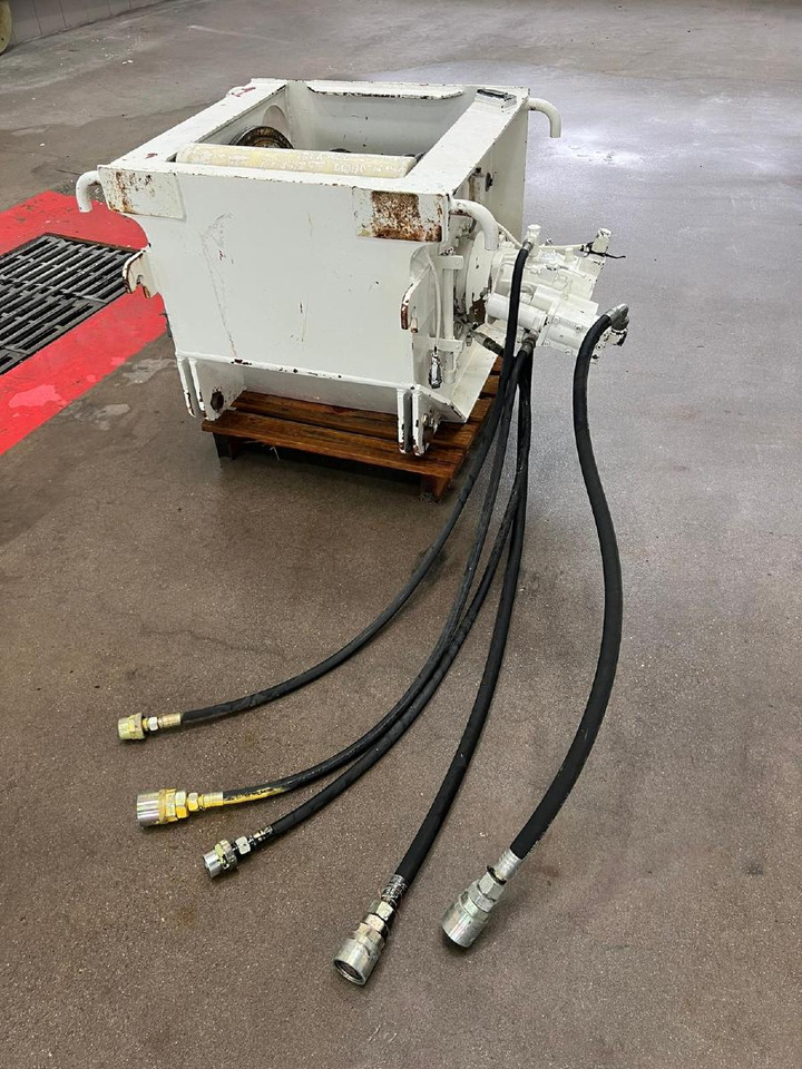 Grove Zubehör GMK 4080 - Hubwinde Nr. 2 inkl. Hubseil - Autoceltnis: foto 5 Grove Zubehör GMK 4080 - Hubwinde Nr. 2 inkl. Hubseil - Autoceltnis: foto 5