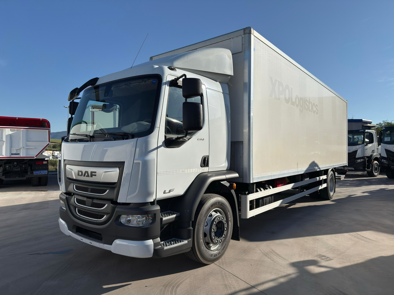 DAF LF 290 FA E6 (VAN) - Kravas automašīna ar slēgto virsbūvi: foto 1 DAF LF 290 FA E6 (VAN) - Kravas automašīna ar slēgto virsbūvi: foto 1