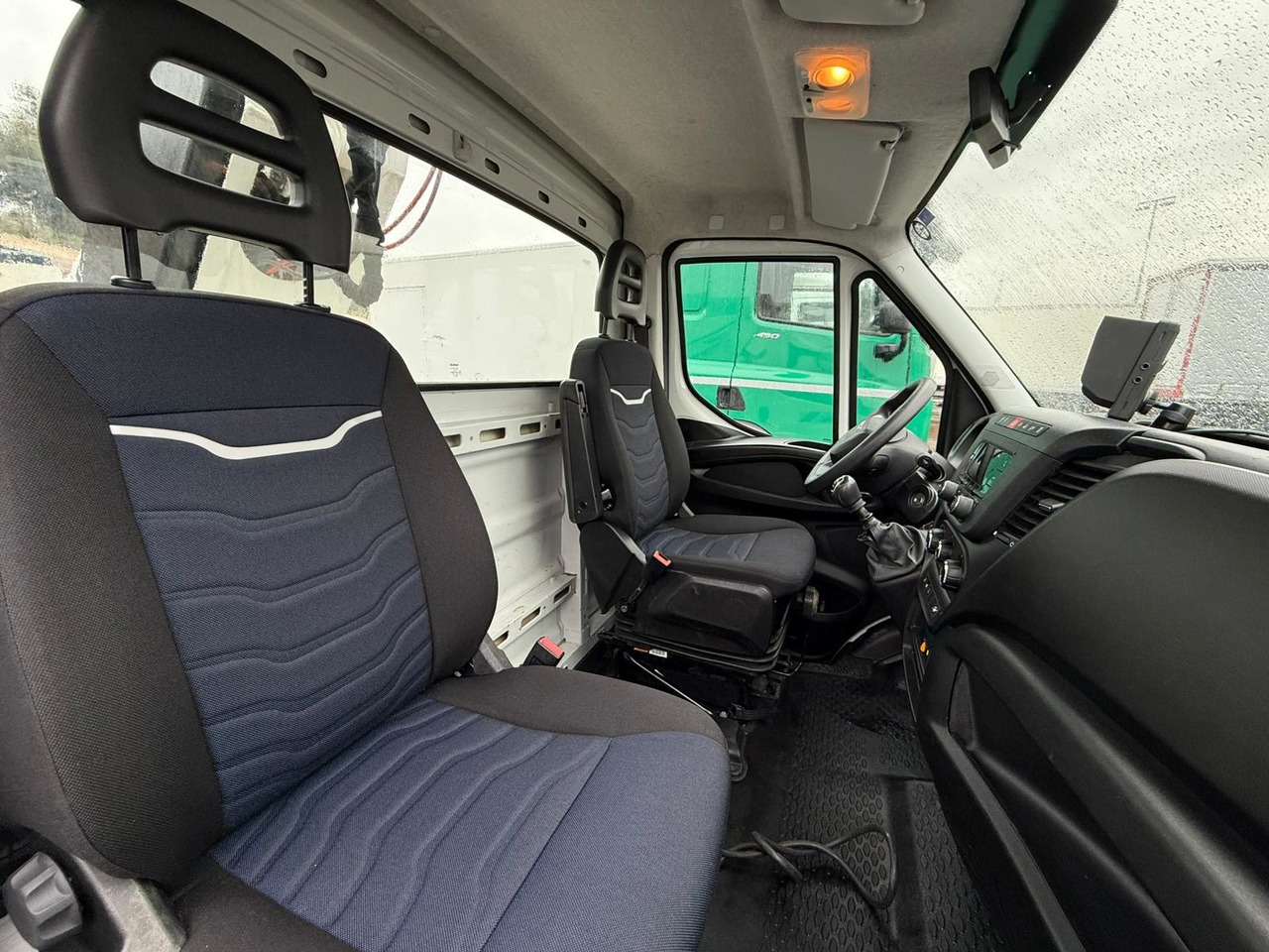 Autopacēlājs IVECO 35S14 Daily E6 (Basket): foto 11 Autopacēlājs IVECO 35S14 Daily E6 (Basket): foto 11