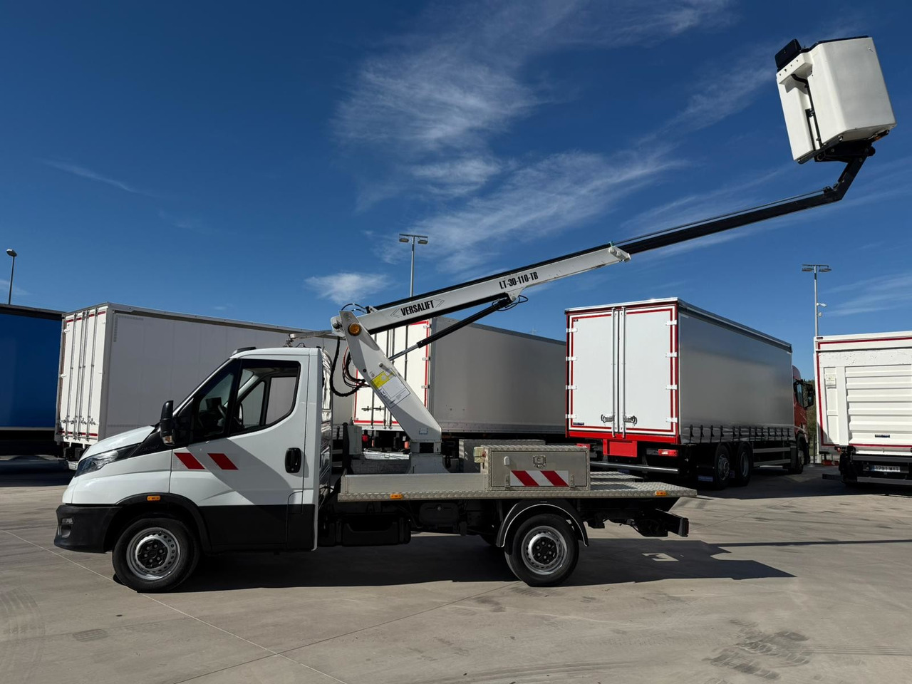 Autopacēlājs IVECO 35S14 Daily E6 (Basket): foto 7 Autopacēlājs IVECO 35S14 Daily E6 (Basket): foto 7