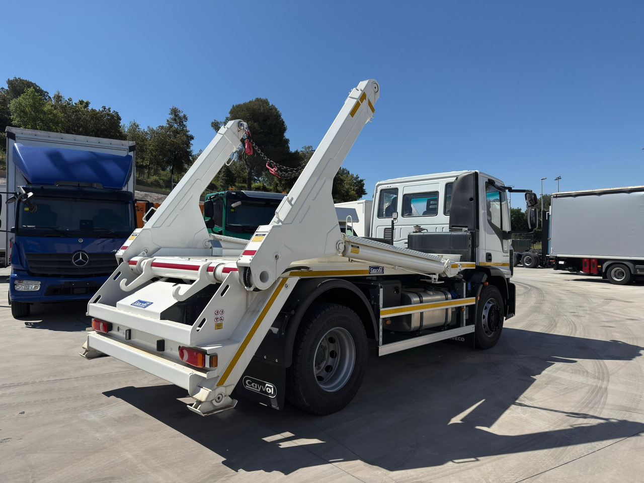 IVECO ML190E28L Eurocargo E6 (Track Equipment) - Būvgružu konteineru vedējs: foto 3 IVECO ML190E28L Eurocargo E6 (Track Equipment) - Būvgružu konteineru vedējs: foto 3