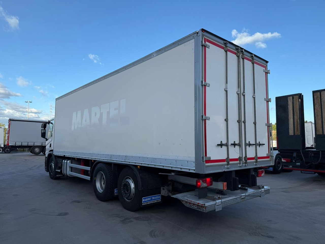 SCANIA P360 E6 (VAN) - Kravas automašīna ar slēgto virsbūvi: foto 3 SCANIA P360 E6 (VAN) - Kravas automašīna ar slēgto virsbūvi: foto 3