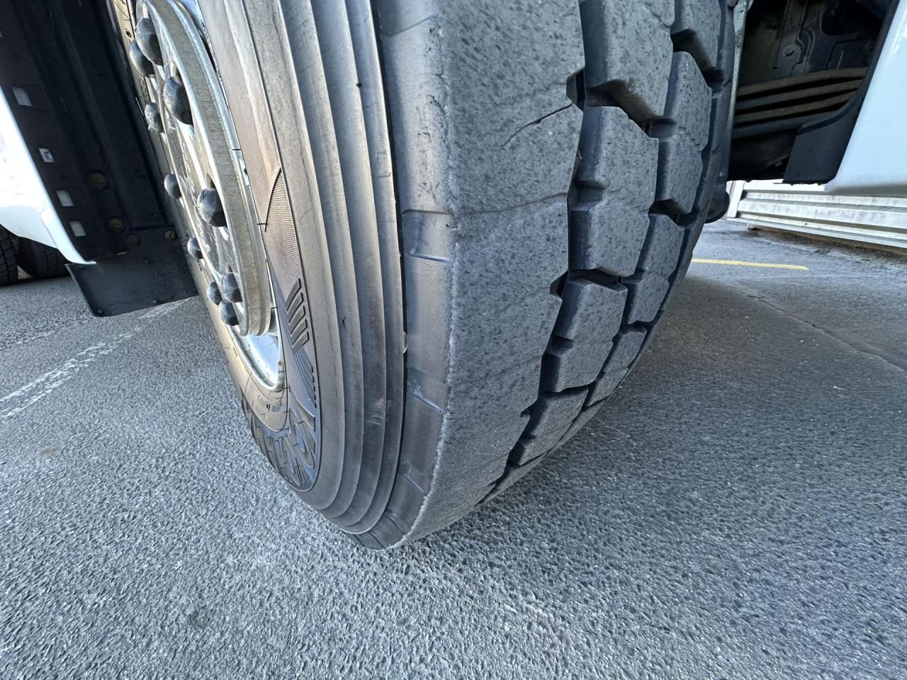 SCANIA R 500 B6x4HZ - Šasija kravas automašīna: foto 4 SCANIA R 500 B6x4HZ - Šasija kravas automašīna: foto 4