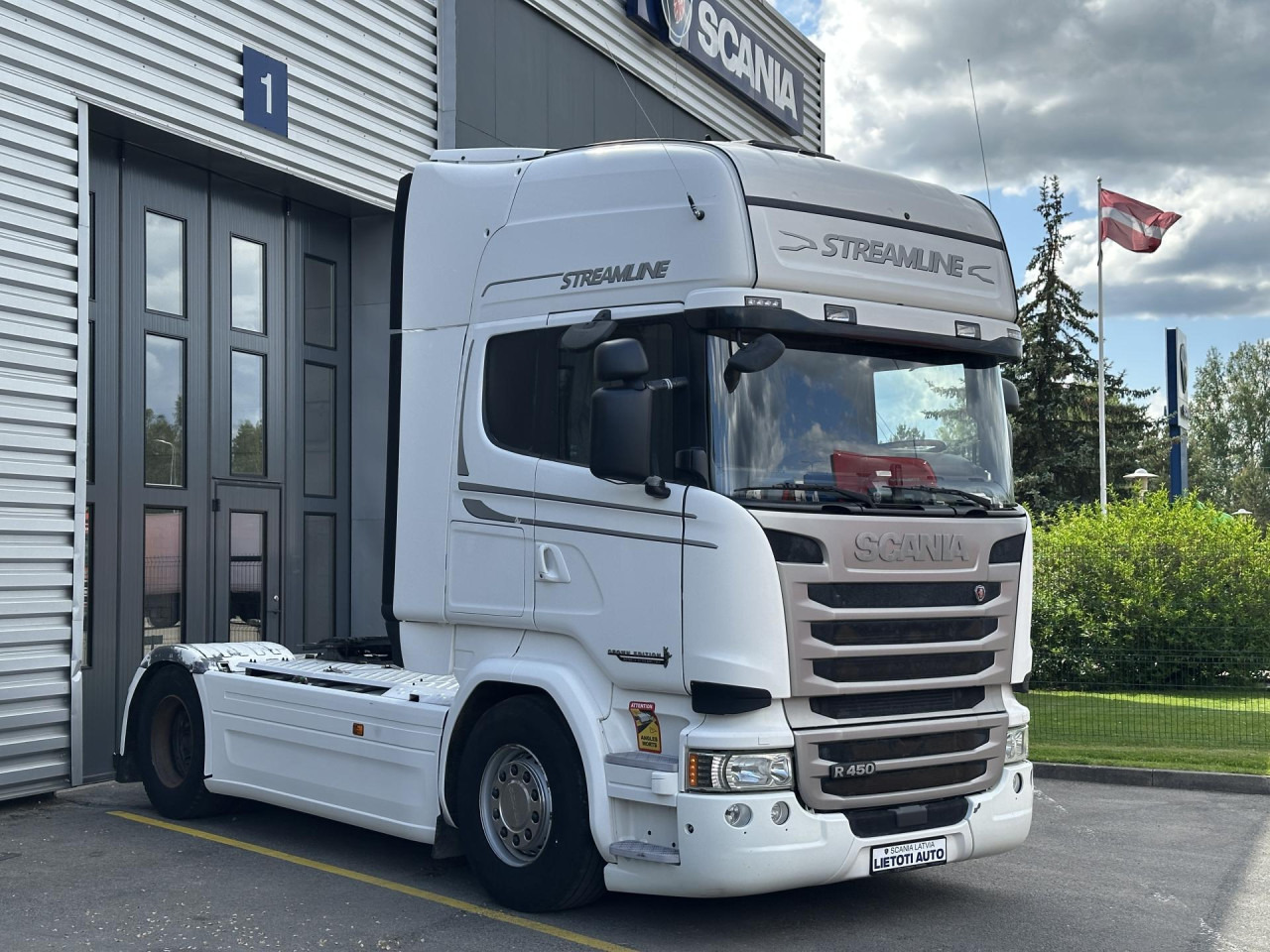 SCANIA R 450 LA4x2MNA - Vilcējs: foto 1 SCANIA R 450 LA4x2MNA - Vilcējs: foto 1