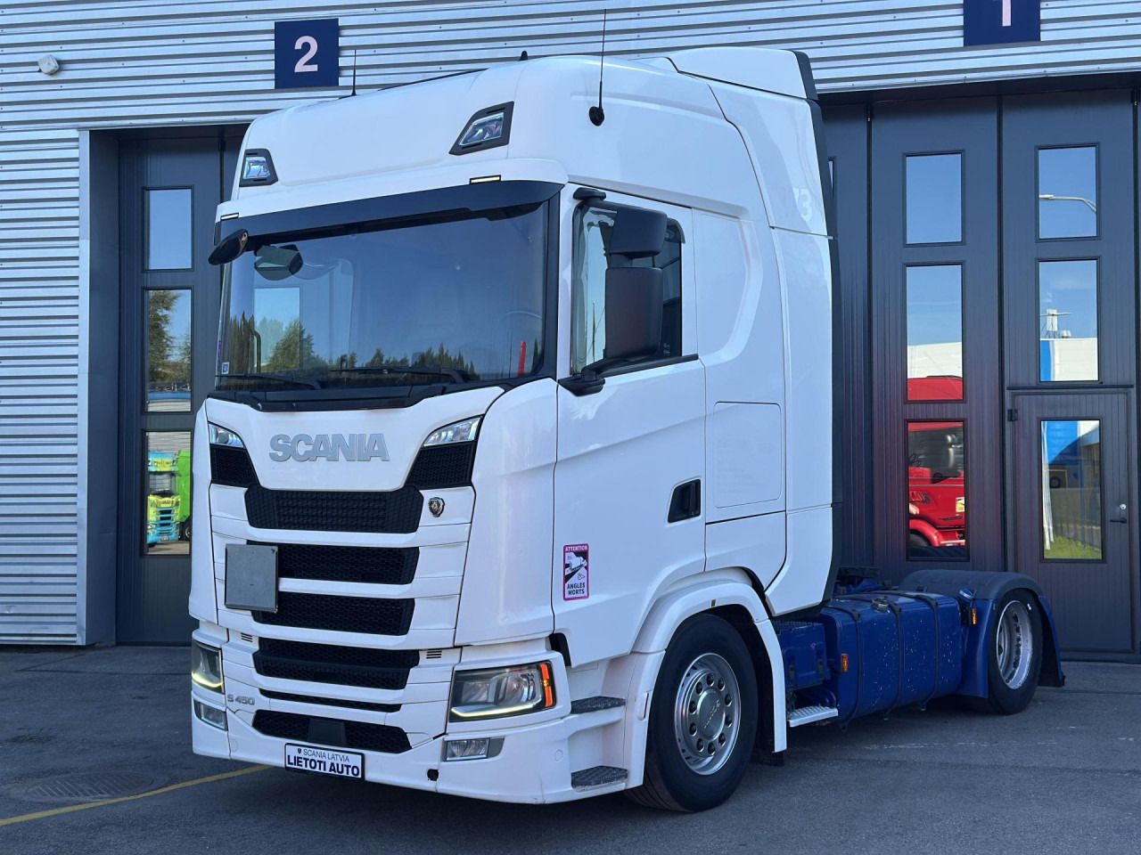 SCANIA S 450 A4x2EB - Vilcējs: foto 4 SCANIA S 450 A4x2EB - Vilcējs: foto 4