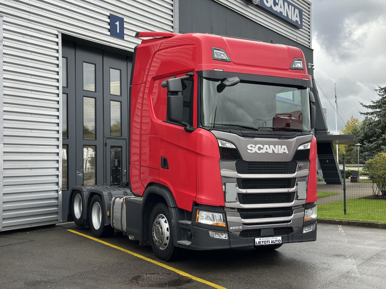 SCANIA S 450 A6x2NB - Vilcējs: foto 1 SCANIA S 450 A6x2NB - Vilcējs: foto 1