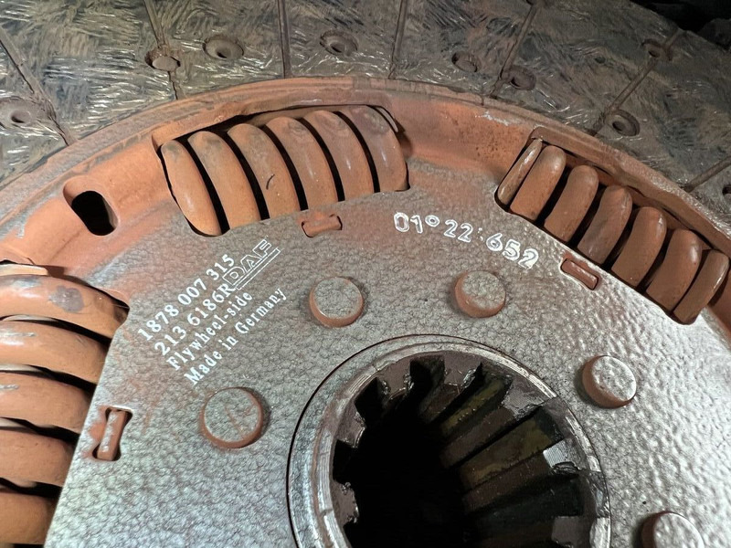 DAF 2017 - Sajūgs un rezerves daļas: foto 3 DAF 2017 - Sajūgs un rezerves daļas: foto 3