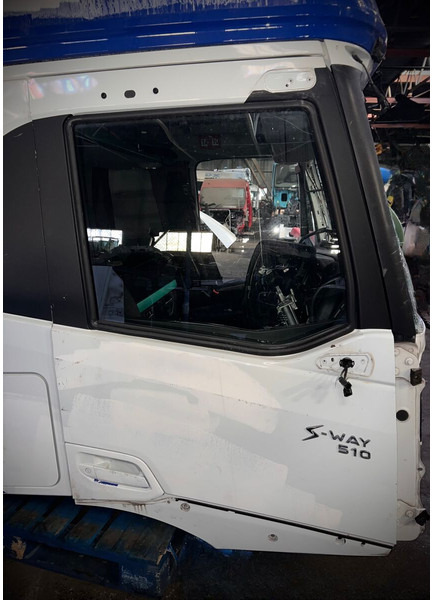 Iveco 2022 - Durvis un rezerves daļas: foto 1 Iveco 2022 - Durvis un rezerves daļas: foto 1